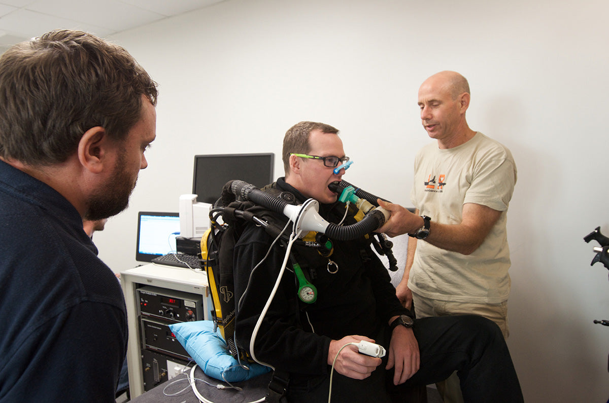 Should rebreather divers prebreathe test their rebreathers prior to a dive?